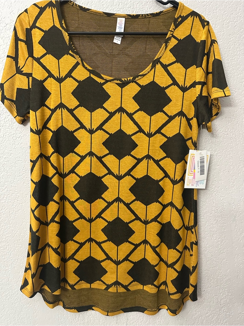 LuLaRoe Yellow and Black Geometric Short Sleeve Top